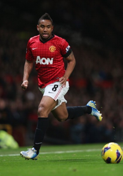 在中場方面 在中場方面